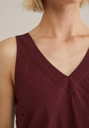 Блузка без рукавов