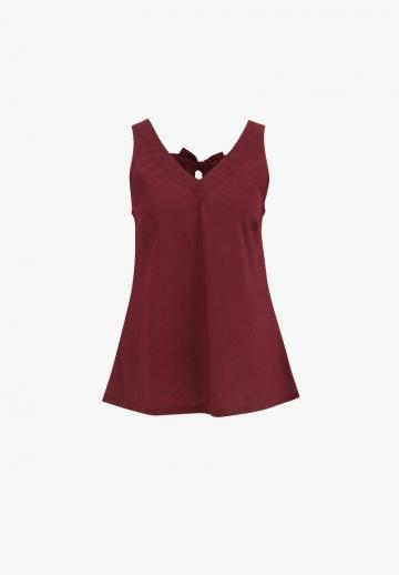 Блузка без рукавов