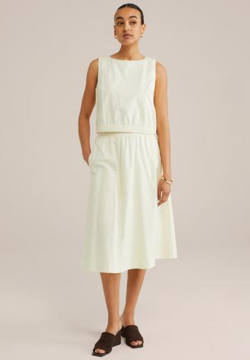 Блузка без рукавов