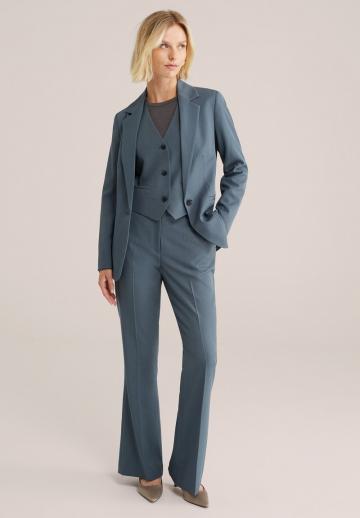 Джинсовая жилетка