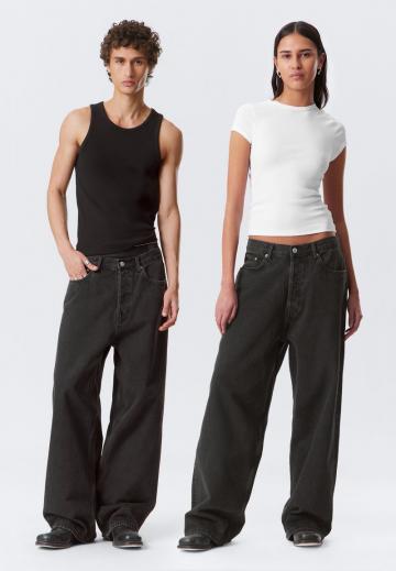 Свободные джинсы