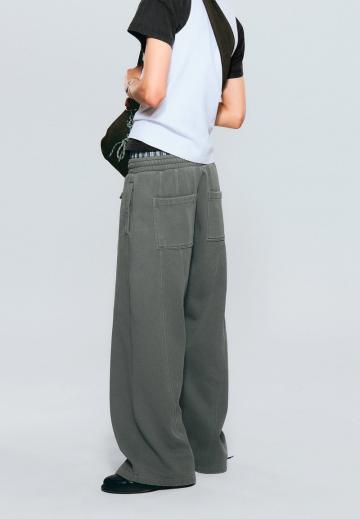 Спортивные штаны