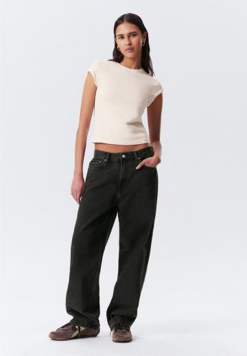 Свободные джинсы