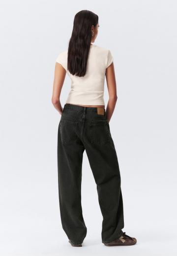 Свободные джинсы