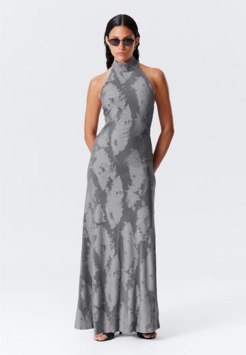 Длинное платье