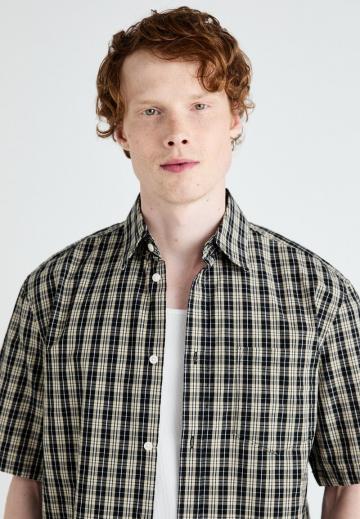 Рубашка с коротким рукавом