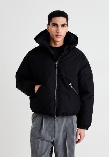 Зимняя куртка