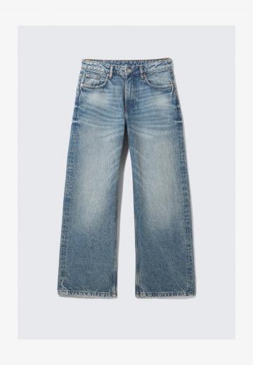 Свободные джинсы