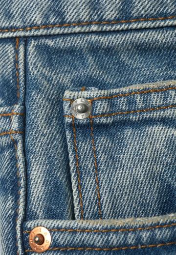 Свободные джинсы