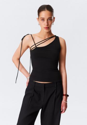 Топ на одно плечо