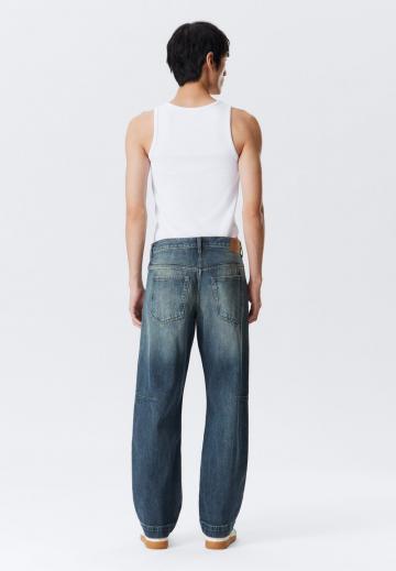 Прямые джинсы