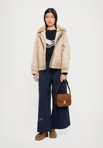 Зимняя куртка