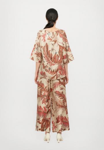 Шелковая блузка