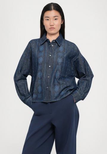 Джинсовая блузка