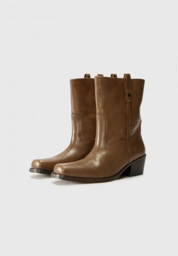 Ковбойские сапожки