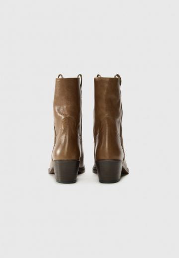 Ковбойские сапожки