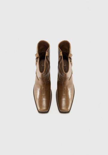 Ковбойские сапожки