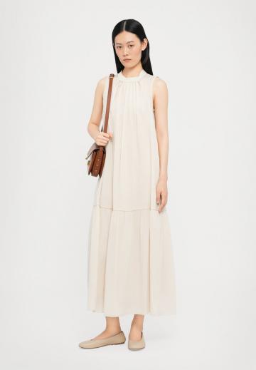 Длинное платье