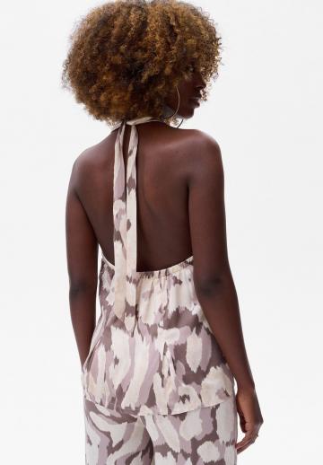 Блузка без рукавов