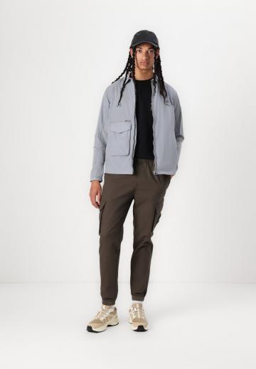 Куртка-дождевик