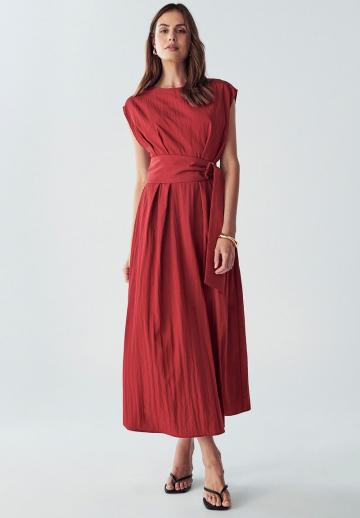 Длинное платье