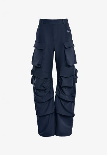 Брюки с накладными карманами