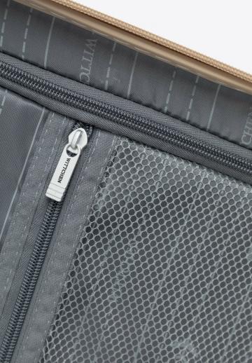 Чемодан на колесах