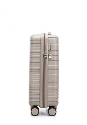 Чемодан на колесах