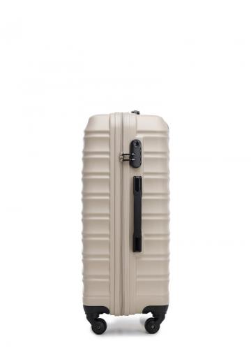 Чемодан на колесах