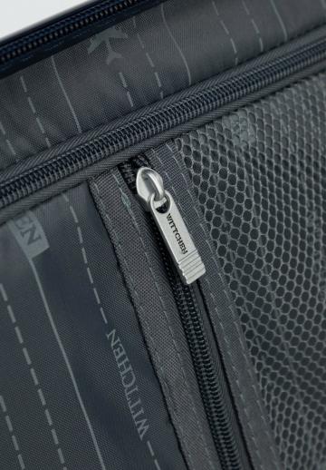 Чемодан на колесах