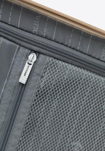 Набор чемоданов