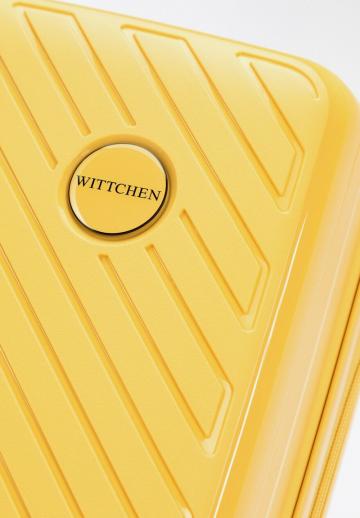 Чемодан на колесах