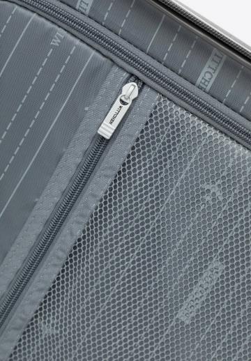 Чемодан на колесах