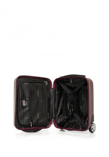 Чемодан на колесах