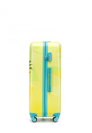 Чемодан на колесах