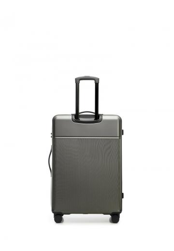 Чемодан на колесах