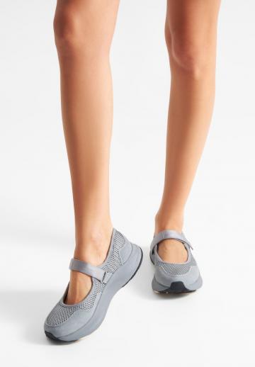 Спортивные балетки