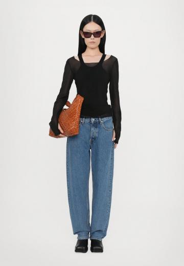 Свободные джинсы