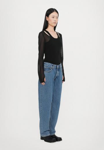 Свободные джинсы