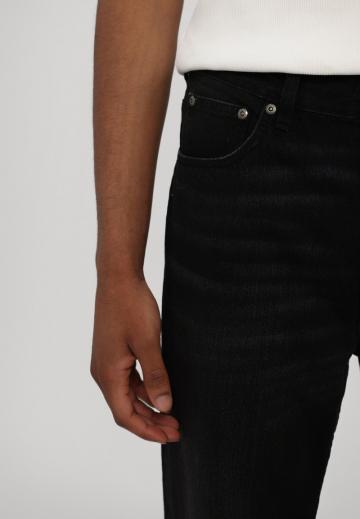 Джинсы бойфренда