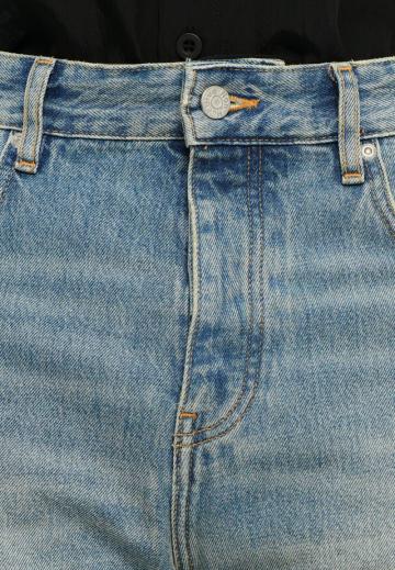 Свободные джинсы