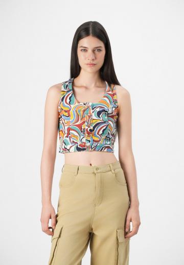 Джинсовая жилетка