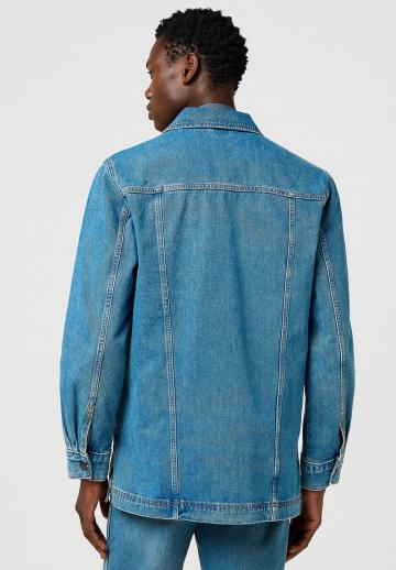 Джинсовая куртка