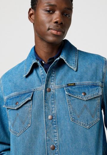 Джинсовая куртка