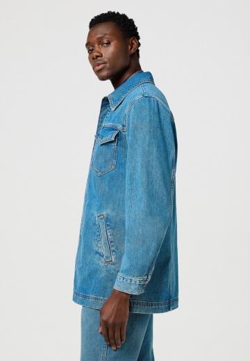 Джинсовая куртка