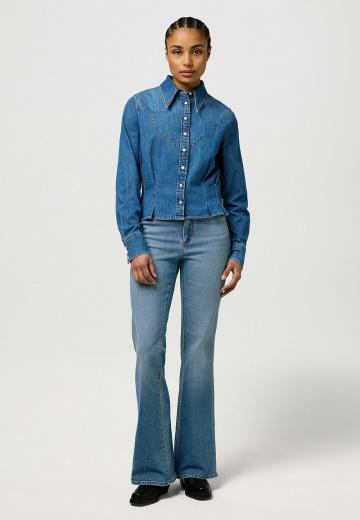 Клешеные джинсы