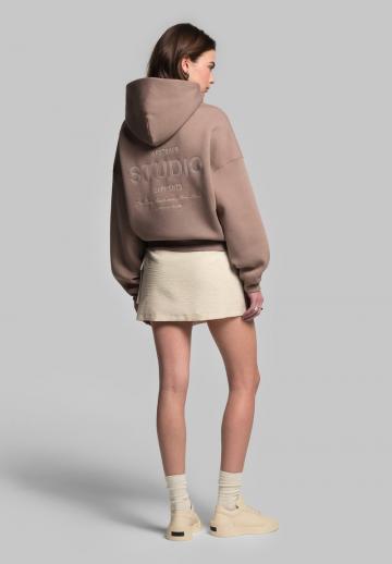 Пуловер с капюшоном