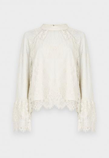 Кружевная блузка