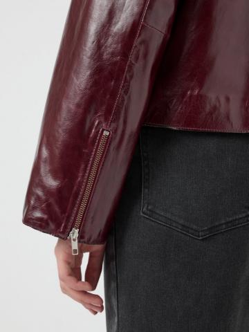 Кожаная куртка