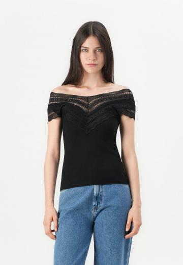 Кружевная блузка